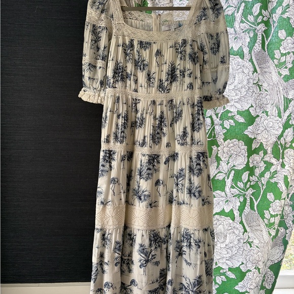 HUNTER BELL Dresses & Skirts - Hunter Bell Evelyn Flamingo Maxi Dress Blue and White Size 2